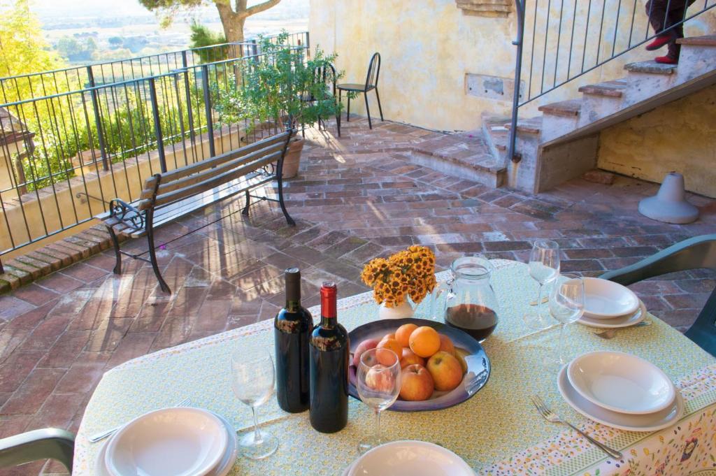 Borgo Di Alica Villa Palaia Rum bild